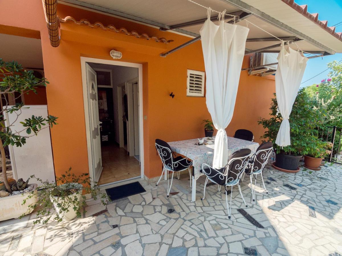 Apartment Eneja Rab Town Exteriér fotografie